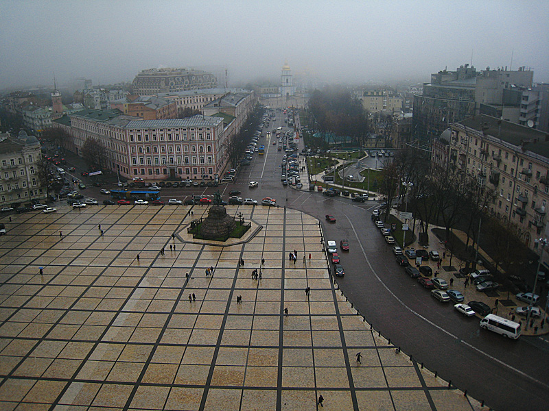 Down the street we see Mykhail's Cathedral. This section of the street was the main drag in the 18th century.