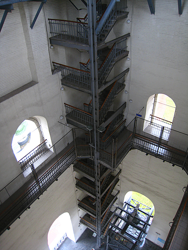 All those stairs, 176-180 in all. I lost count because I descended faster than I could count. The lowest level in this photo is actually the first level above the ground.