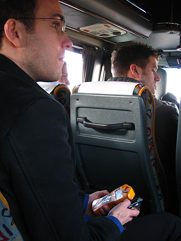 On the left Nicolai from Berlin holding his Geiger-Müller meter, and the Brit (forgot his name :( ) up front. Oh, he wore a "I pwn n00bs" shirt. I gave him props for that.