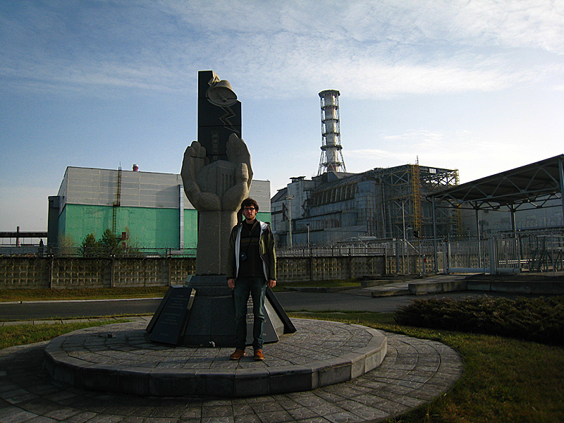 Me standing in front of the reactor and memorial, about 300m away.