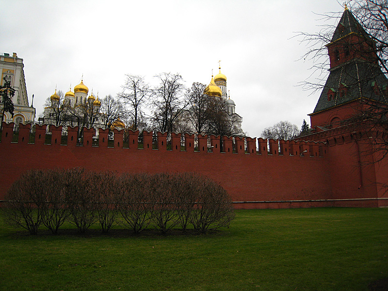 Two of the cathedrals inside the walls. I still need to go see these. It's getting close to the end...I better make it.