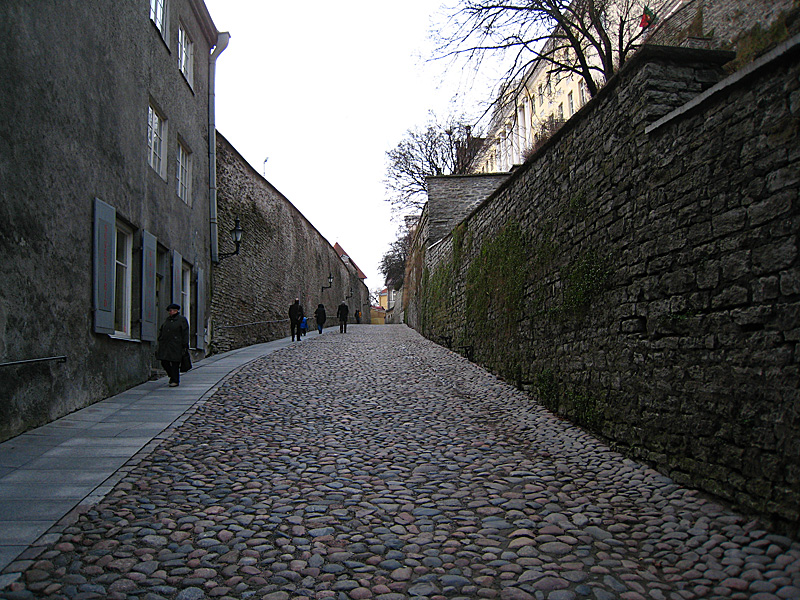 Up to the parliament building and the panorama spots.