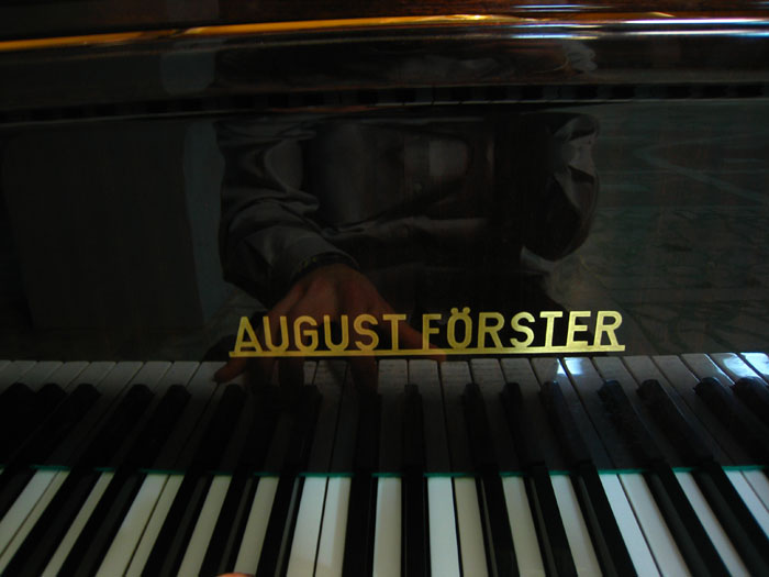 Pushkin, Disneyland, & Honey 2nd October Weekend 9th – 11th